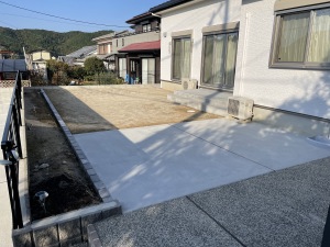 リフォーム外構工事　福岡県宗像市　コンクリート刷毛引き