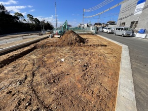 新築外構工事　福岡市東区　先行造成工事　掘削