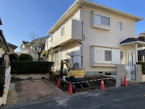 リフォーム外構工事　福岡市東区　ブロック解体　掘削