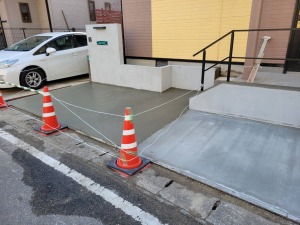 リフォーム外構工事　福岡市東区　コンクリート刷毛引き