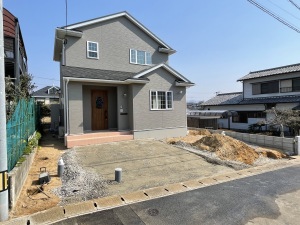 新築外構工事　福岡県古賀市　掘削　砕石敷