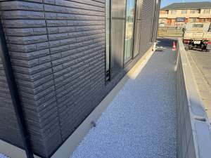 新築外構工事 福岡市早良区 防草シート砂利敷工事 砂利敷
