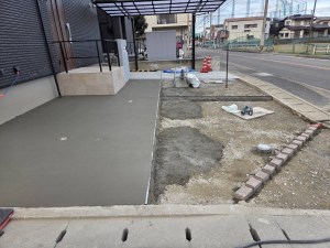 �V�z�O�\�H���@�����s���ǋ�@�R���N���[�g���ш���