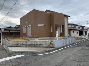 新築外構工事　福岡県古賀市　砕石敷