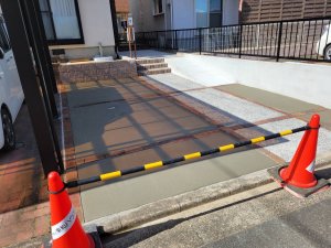 ���t�H�[���O�\�H���@�������É�s�@�R���N���[�g���ш���