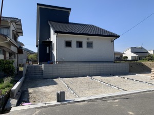 �V�z�O�\�H���@�������@���s�@�u���b�N��