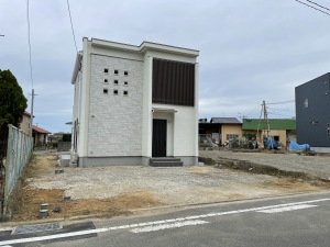 �V�z�O�\�H���@�������É�s�@���H�O