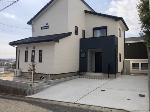 �V�z�O�\�H���@�����s����@���H�@