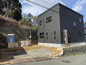 �V�z�O�\�H���@�������@���s�@���H�O