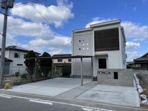 �V�z�O�\�H���@�������É�s�@���H