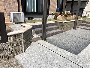 ���t�H�[���O�\�H���@�����s����@�V�����e�B���σu���b�N�ρ@�h���X�E�H�[���{�[�_�[�}��