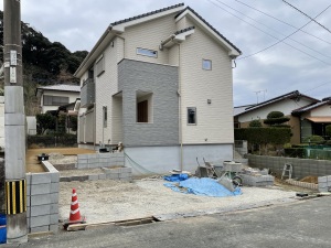 �V�z�O�\�H���@�������@���s�@�u���b�N��