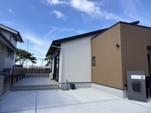 �V�z�O�\�H���@�����s����@��܂��@�ډB���t�F���X�@�^�C���f�b�L