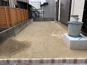 �V�z�O�\�H���@���������Îs�@�^���y���n