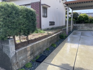 ���t�H�[���O�\�H���@�����s����@�u���b�N�J�b�g�@�P��