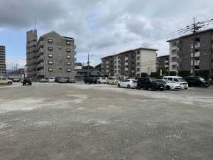 �ӐΕ~���ԏ�@�����H���@�����s����@��R�X�g�̒��ԏ�