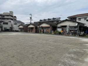 �ӐΕ~���ԏ�@�����H���@�����s����@��R�X�g�̒��ԏ�