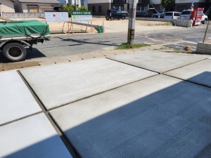 �V�z�O�\�H���@�����s���@�R���N���[�g���ш���