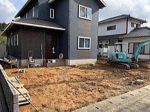 �V�z�O�\�H���@���������Îs�@�@��ߒ�