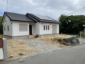 �V�z�O�\�H���@�������@���s�@���H�O