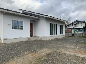 �V�z�O�\�H���@���������Îs�@���H�O