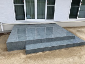 �V�z�O�\�H���@���������Îs�@�^�C���f�b�L