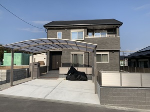 �V�z�O�\�H���@�������É�s�@���H