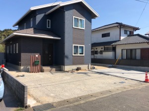 �V�z�O�\�H���@���������Îs�@�R���N���[�g���ш����@�t�F���X��t