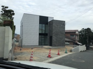 �V�z�O�\�H���@�����s����@���H�O