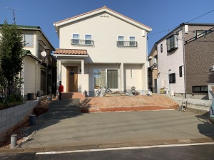 �V�z�O�\�H���@�����s����@�U���{�]��