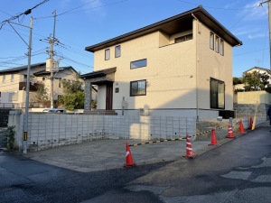 �V�z�O�\�H���@�����s����@�ӐΕ~�@�U���{�]��