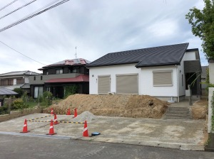 �V�z�O�\�H���@�������@���s�@�ӐΕ~�{�U���{�]��