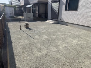 �V�z�O�\�H���@�����s����@�ӐΕ~