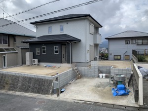 �V�z�O�\�H���@�������@���s�@�u���b�N��