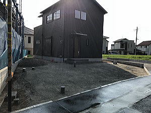 �V�z�O�\�H���@�����s����@�U���{�]��