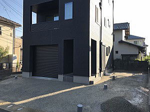 �V�z�O�\�H���@�����s����@�R���N���[�g���n�ӐΕ~�{�U���{�]��