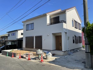 �V�z�O�\�H���@�����s����u���b�N�ρ@�r���o��