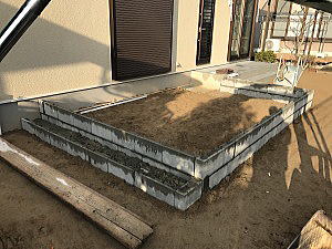 �V�z�O�\�H���@�����s����@�u���b�N��