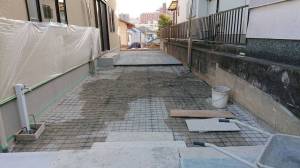 �V�z�O�\�H���@�����s����@�R���N���[�g���ш���(1��)