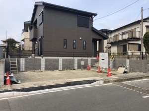 �V�z�O�\�H���@���������Îs�@�r���o��