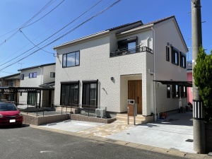 �V�z�O�\�H���@�����s����@���H