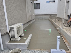 ���t�H�[���O�\�H���@�����s����@�R���N���[�g���ш���