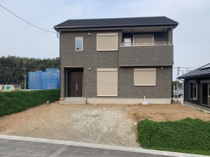 �V�z�O�\�H���@�������É�s�@���H�O