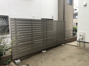 �r�t�H�[�E�A�t�^�[�@�����s����@���H